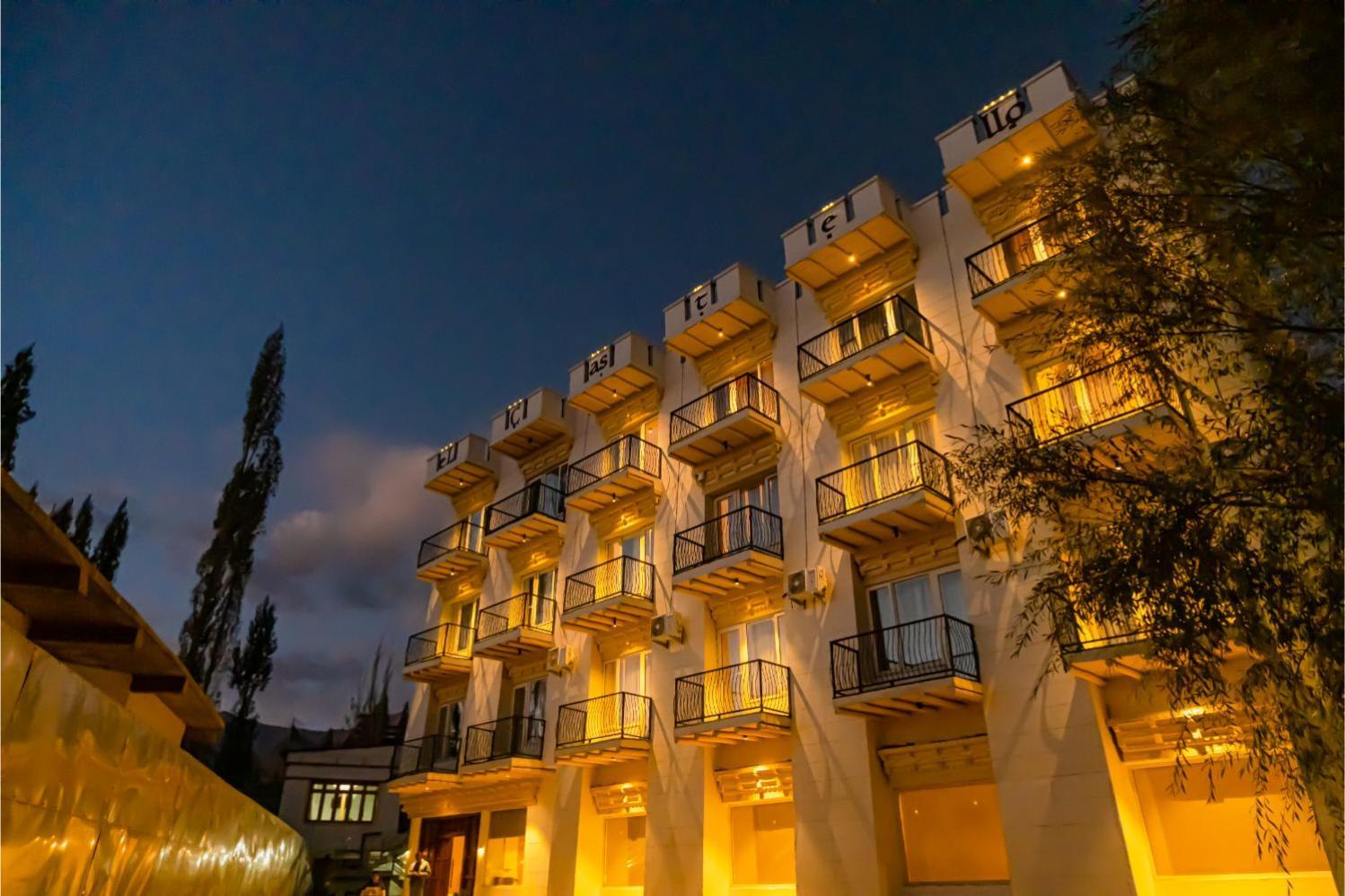 Hotel El Castello Leh Ngoại thất bức ảnh