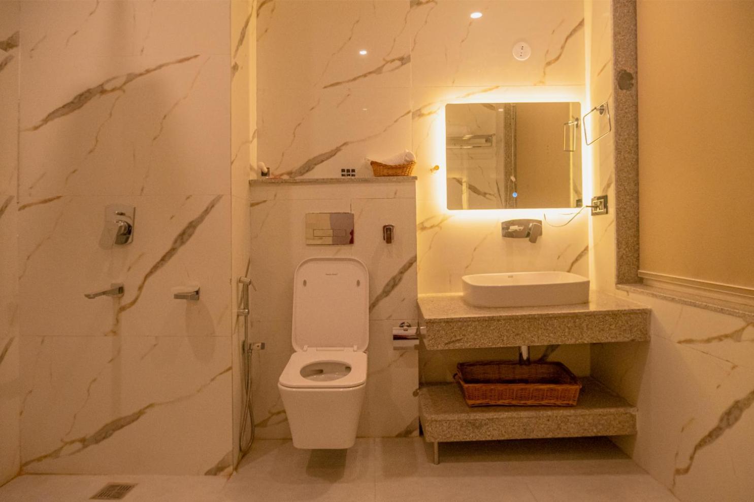 Hotel El Castello Leh Ngoại thất bức ảnh