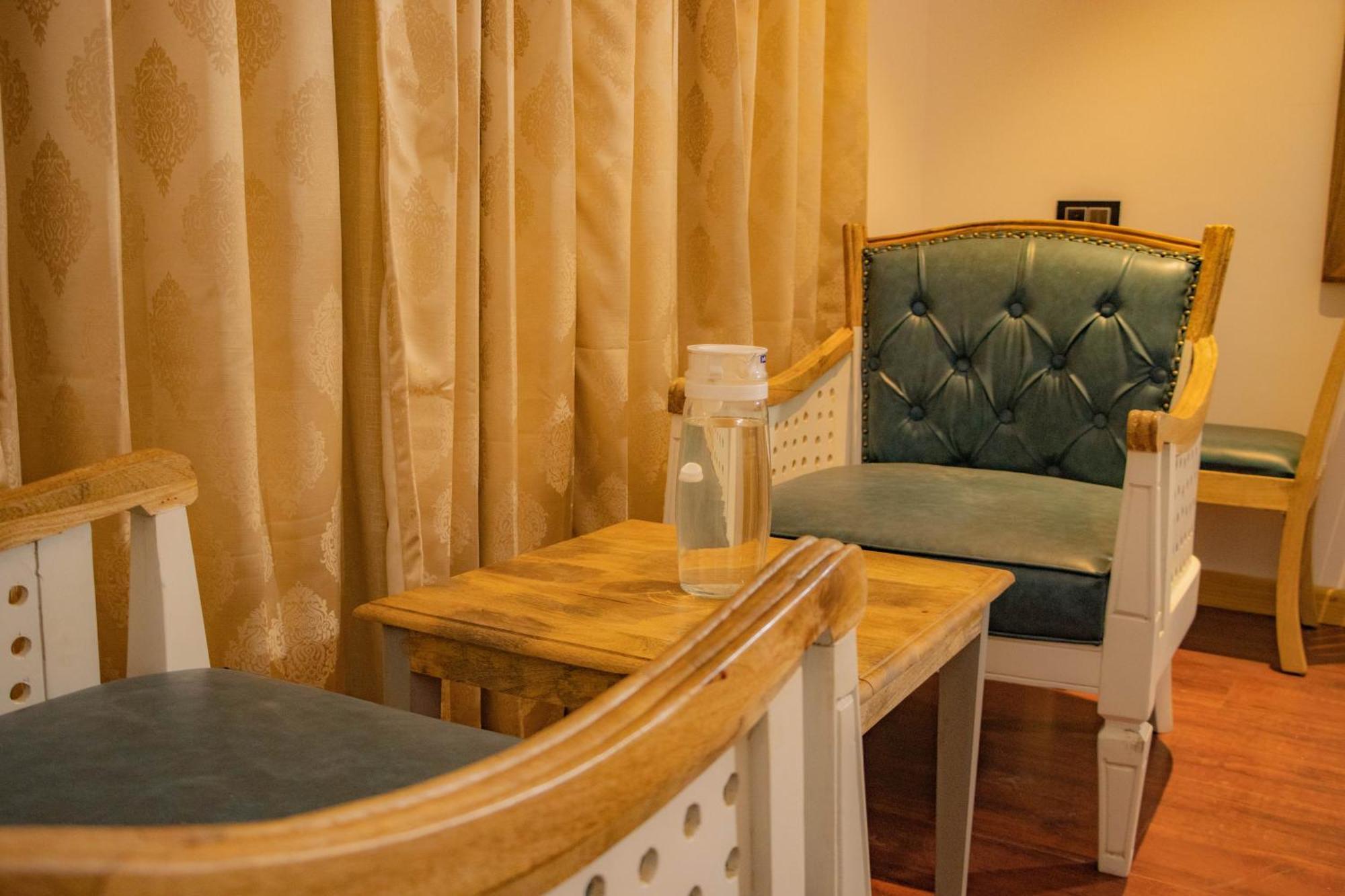 Hotel El Castello Leh Ngoại thất bức ảnh