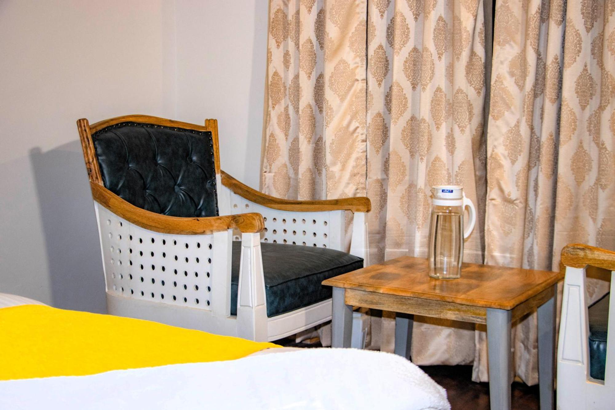 Hotel El Castello Leh Ngoại thất bức ảnh