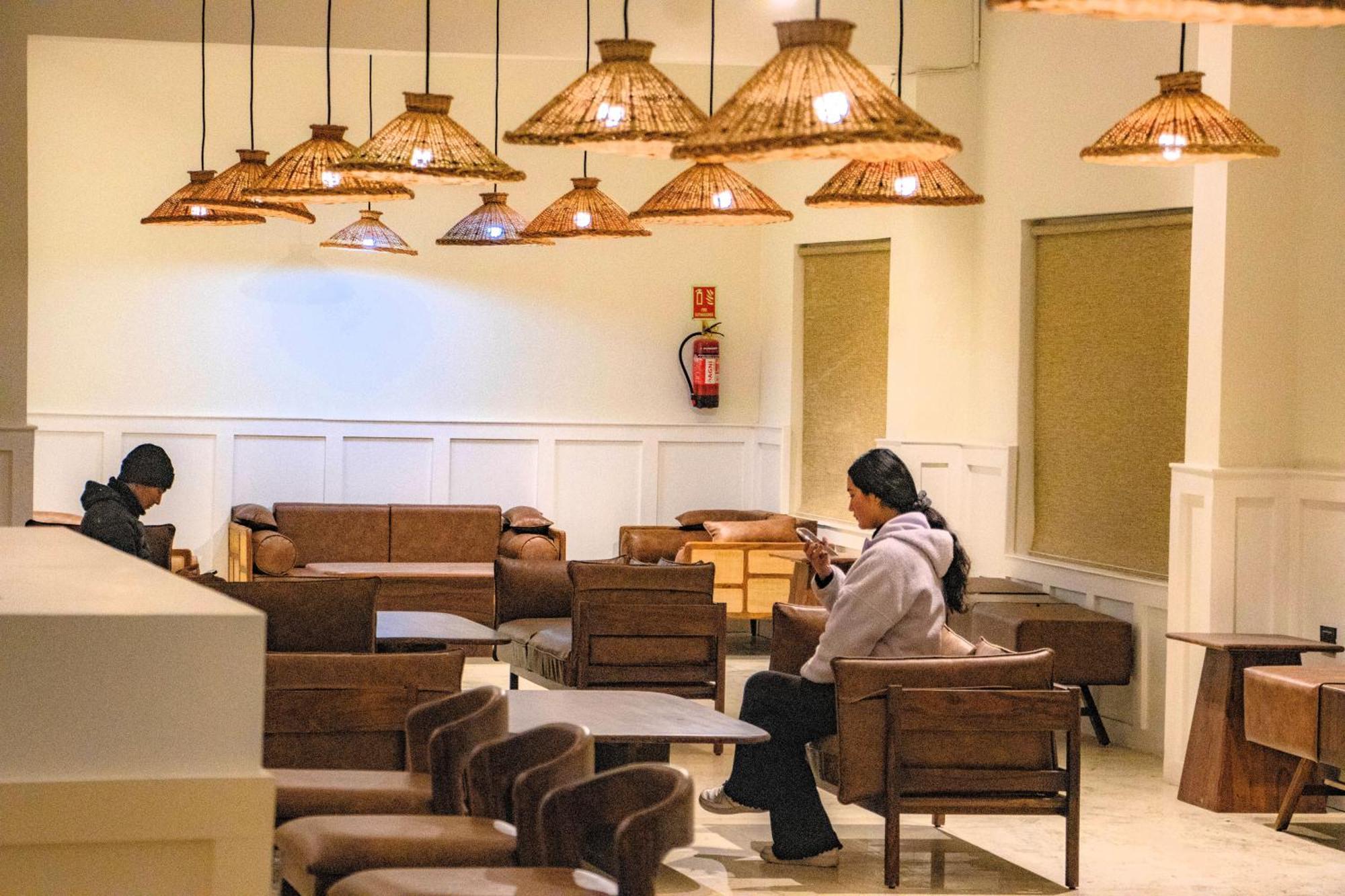 Hotel El Castello Leh Ngoại thất bức ảnh